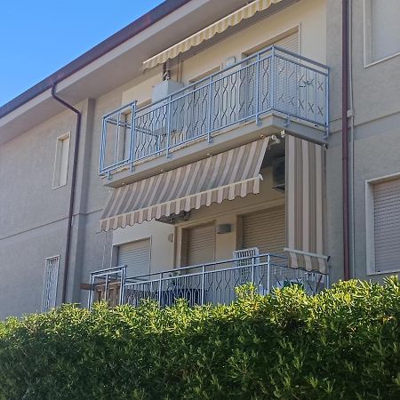 Le Palme 98 "Casa Vacanze" Lido di Camaiore Luaran gambar