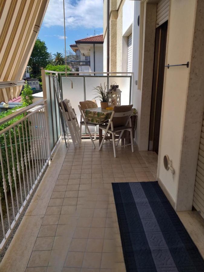 Le Palme 98 "Casa Vacanze" Lido di Camaiore Luaran gambar